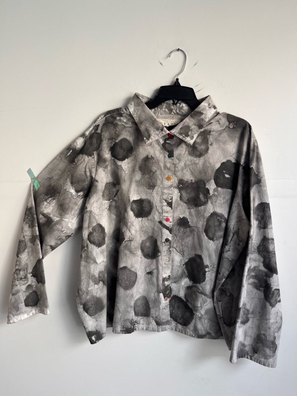 State the Label rainbow button Bud Blouse
